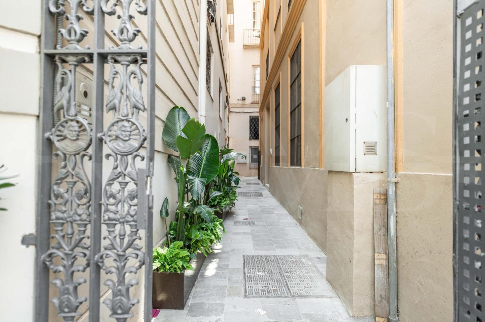 Apartament Deluxe - Historic Center By Rems